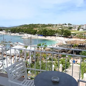  Couette-café Emaar - Beachfront , Newly Renovated Albanie